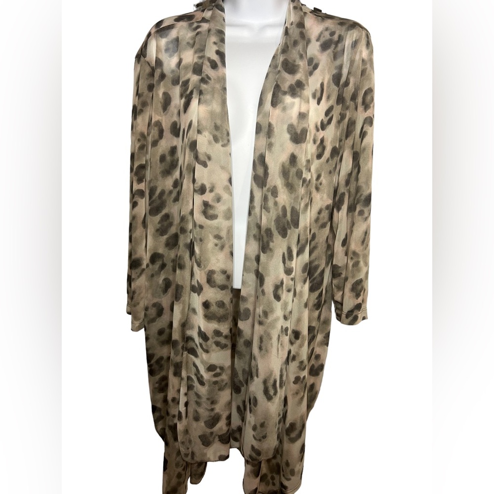 Chicos travelers sz 3 open front top